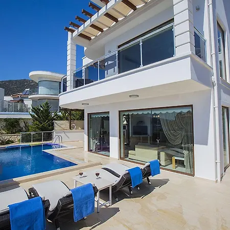 Selin Villa *
